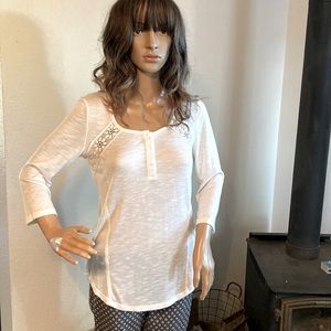 White, Lace detailed, Henley Style Shirt. Size Small.